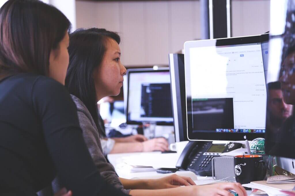 tips to hire first marketing professional for startup