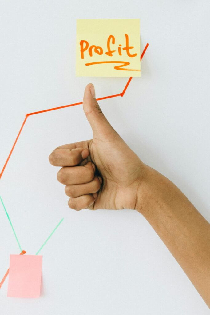 what does a growth marketing manager do